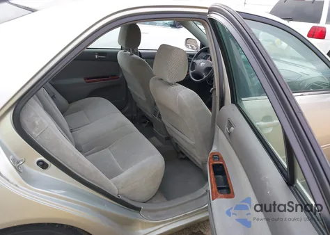 2003 Toyota Camry Xle z USA, uszkodzony, nr VIN 4T1BE30K93U756948